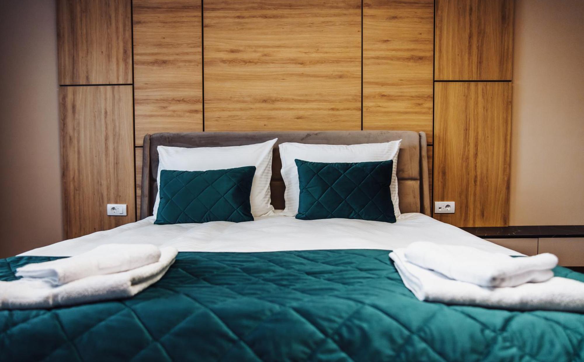 Hotel Brcko Gas Sarajevo Lukavica Dış mekan fotoğraf