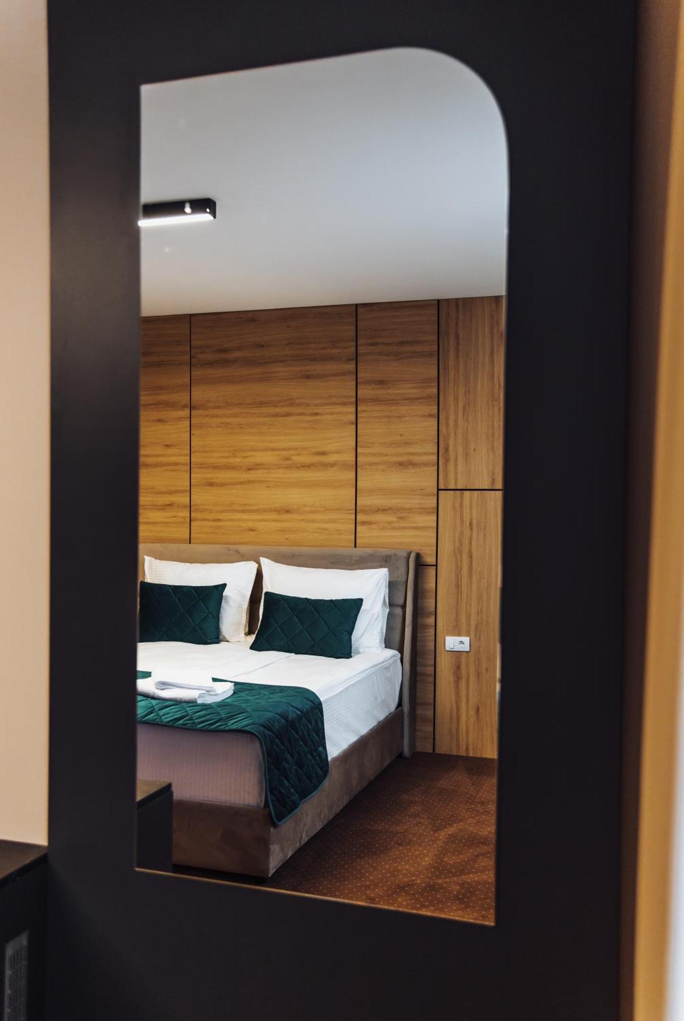 Hotel Brcko Gas Sarajevo Lukavica Dış mekan fotoğraf