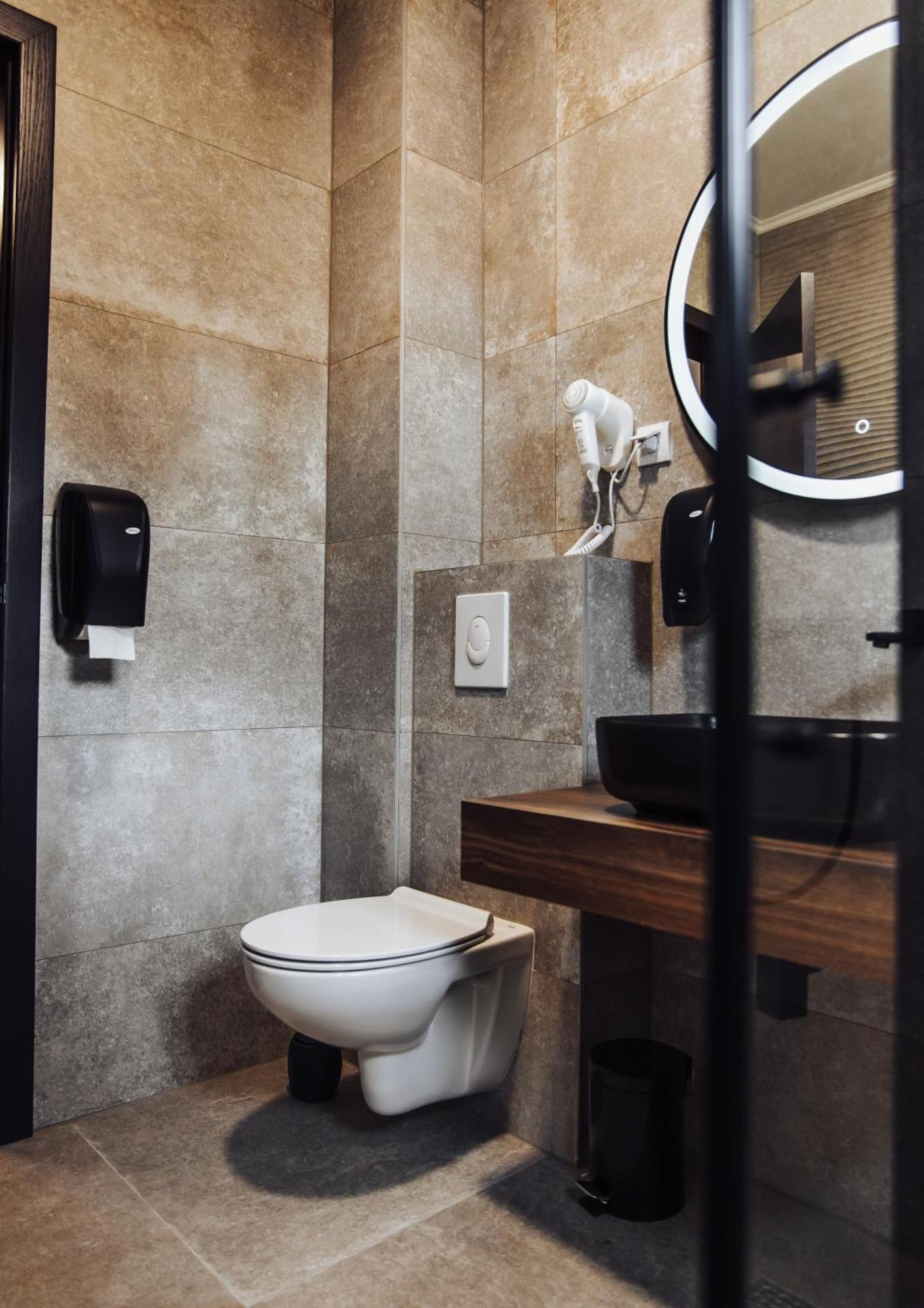Hotel Brcko Gas Sarajevo Lukavica Dış mekan fotoğraf