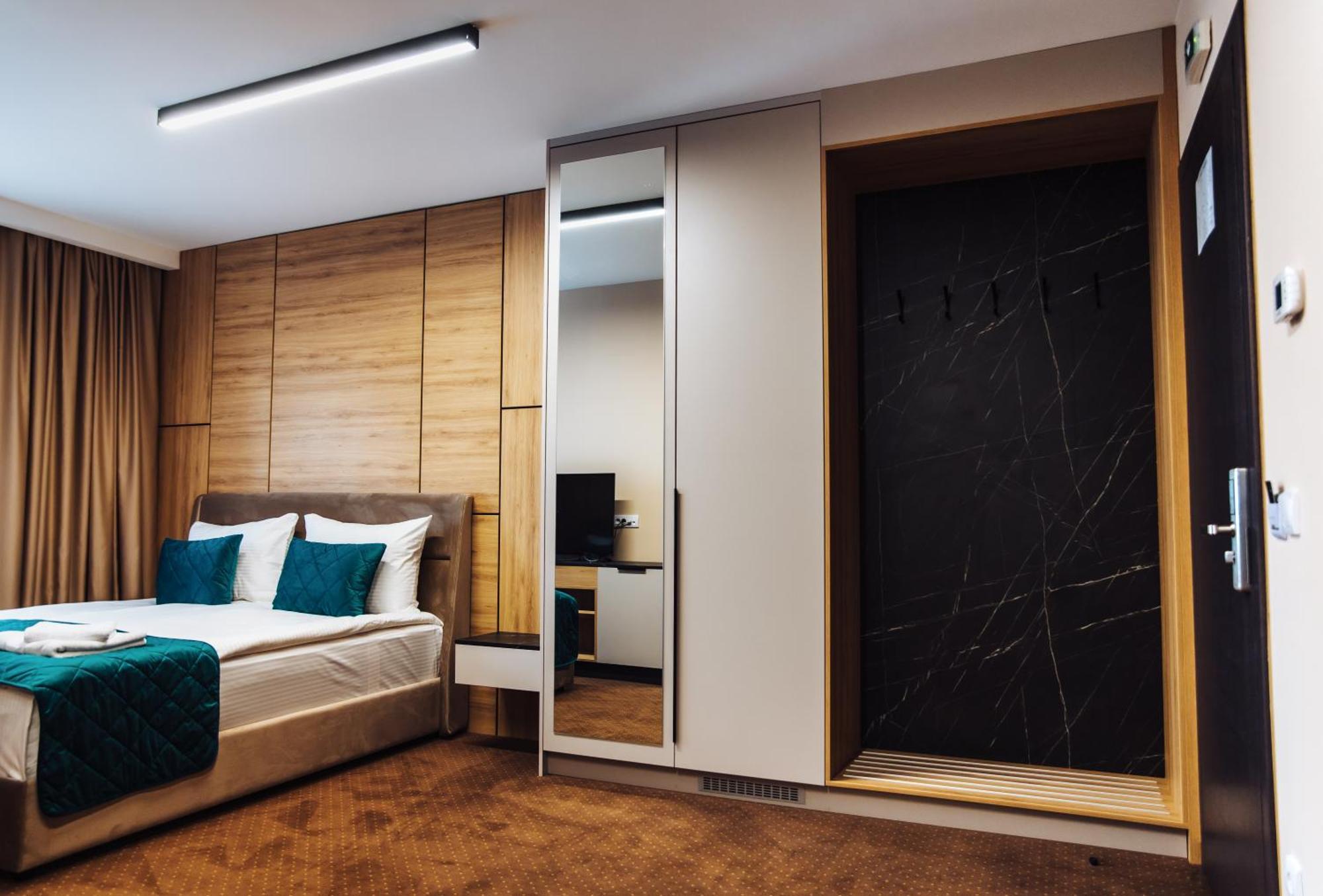 Hotel Brcko Gas Sarajevo Lukavica Dış mekan fotoğraf
